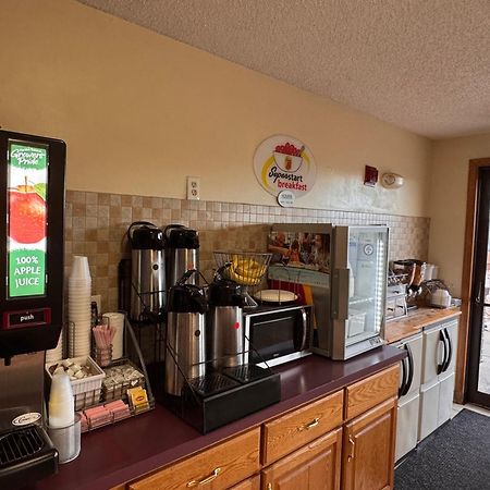 Hotel Super 8 By Wyndham Appomattox Va Esterno foto