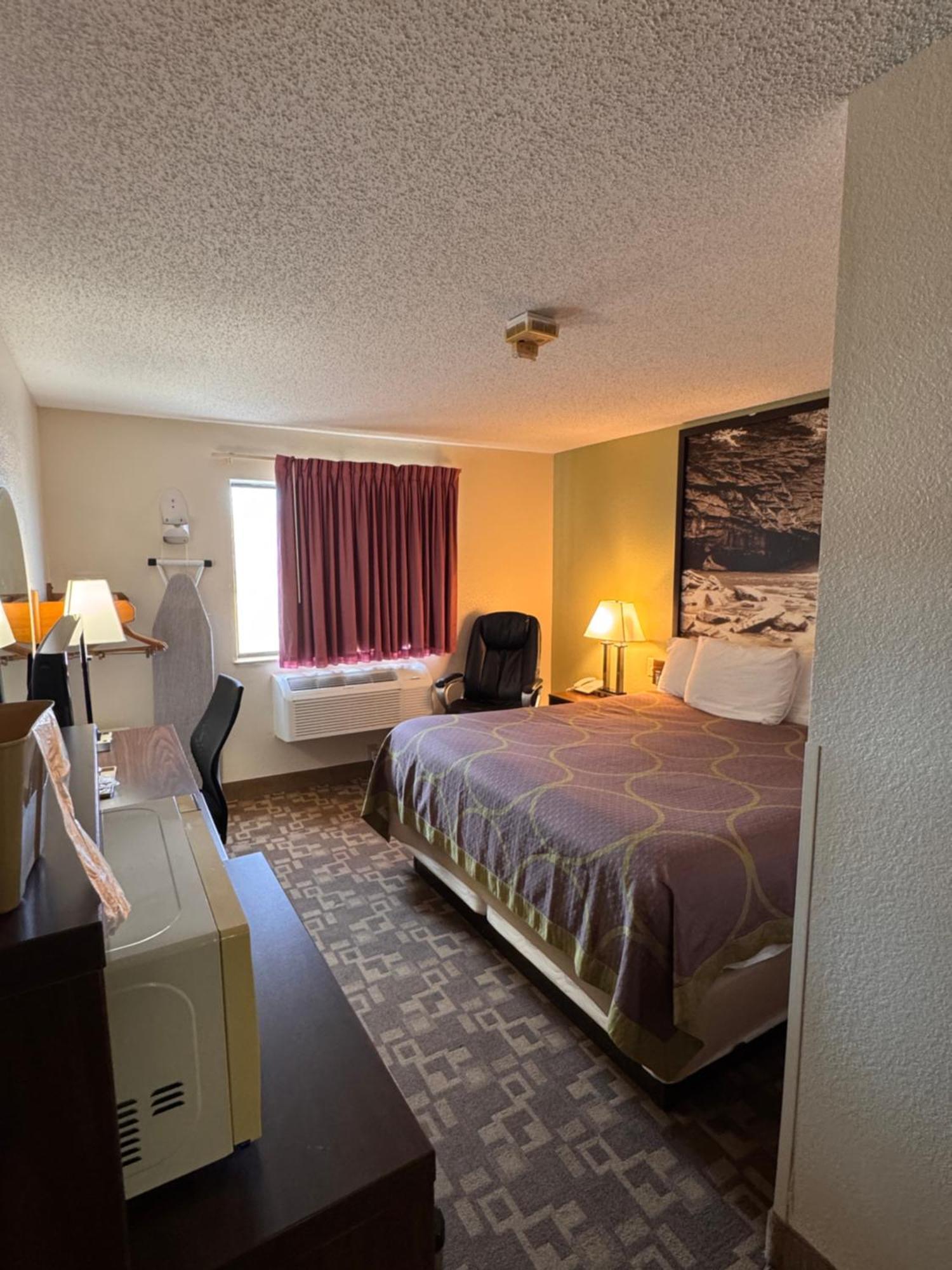 Hotel Super 8 By Wyndham Appomattox Va Esterno foto